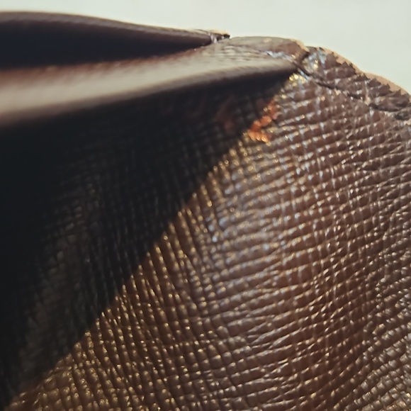 Louis Vuitton Damier Ebne Bifold Wallet - Picture 11 of 12